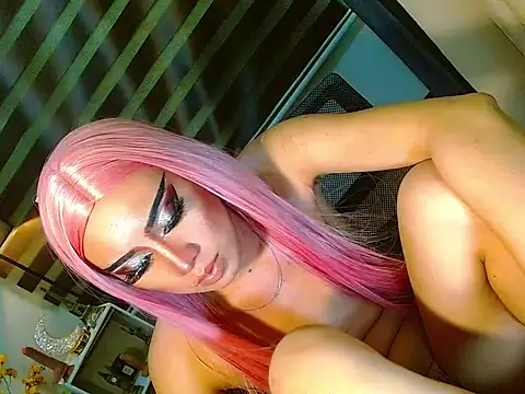 HOLLYWOOD_QUEEN_88 网络视讯表演