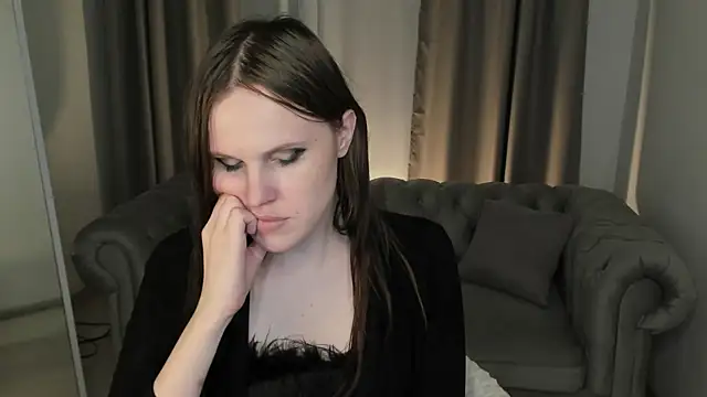 EffieMinki Pertunjukan Webcam
