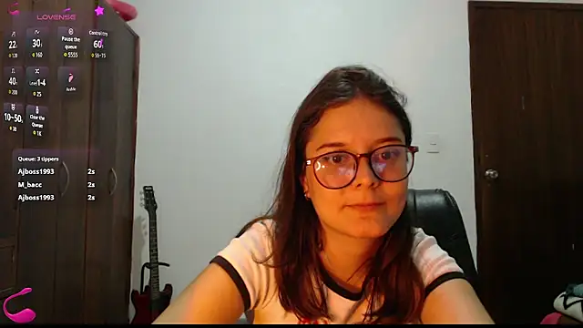 MadieeLorez Live XXX-Chat