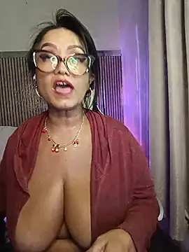 Chat XXX en directo de Yameil