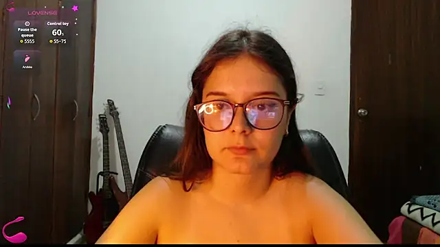 Chat XXX ao vivo de MadieeLorez