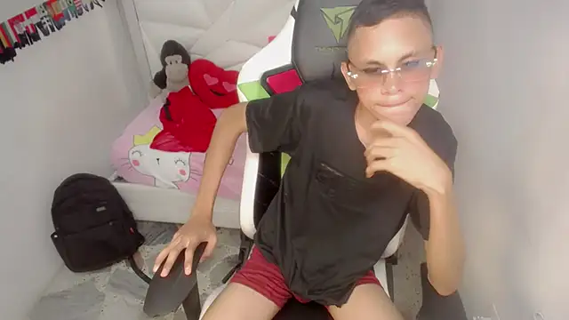sombra_18 Show Webcam