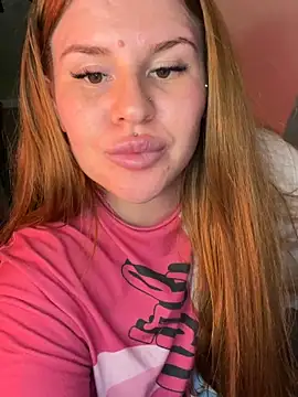 RedFoxQueen élő XXX-chatje
