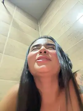 XXX chat uživo modela jailyncam_