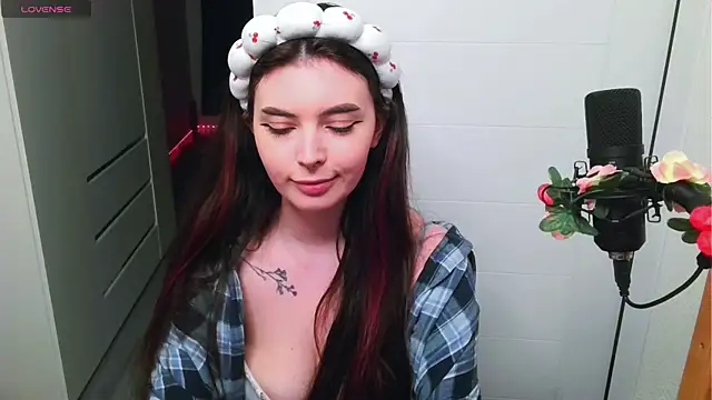 XXX chat uživo modela peachyness