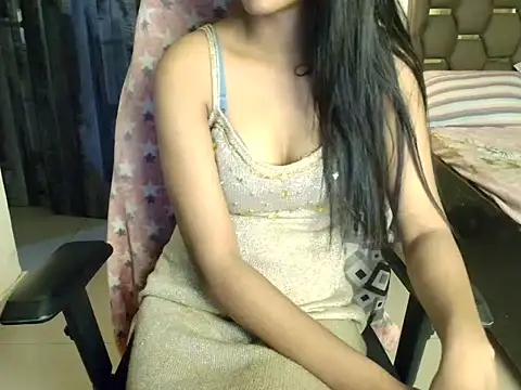 CUTE_princess_143 – Live XXX-chat