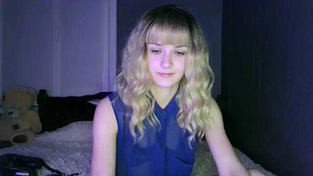 Chat XXX en directo de Sofi_Sun_Ray