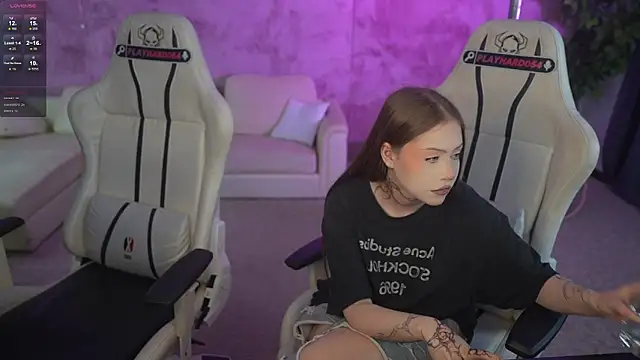 Selena_Glow élő XXX-chatje