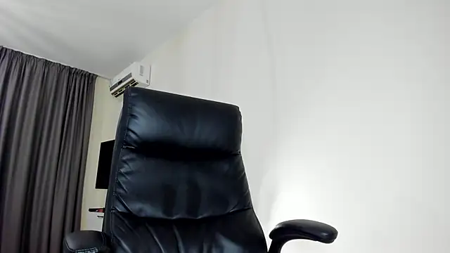 Findom_guy Pertunjukan Webcam