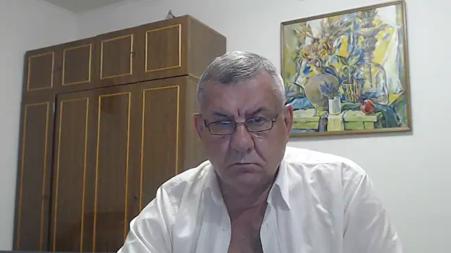 Show modela machomale3 na web-kameri