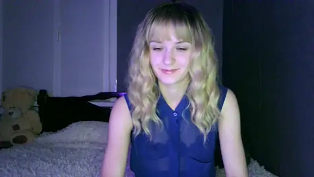 Sofi_Sun_Ray Chat XXX in diretta