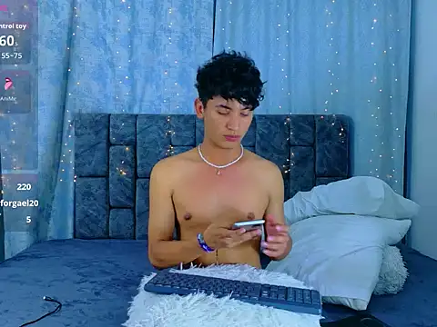 Онлайн чат XXX IhanKing