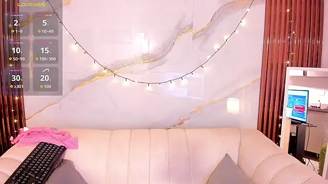 SaraApril_1 라이브 XXX 채팅