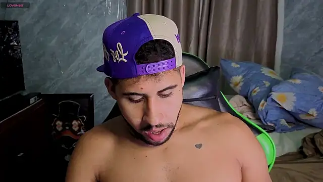 Chat XXX en directo de Daiki_Jack