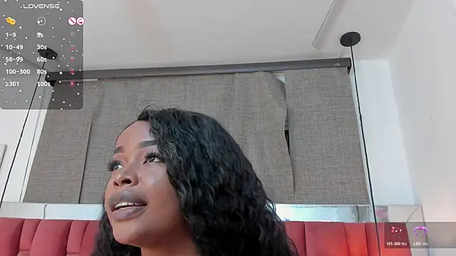 Chatroom XXX en direct de MadisonLopezx