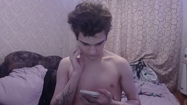 XXX chat uživo modela PeachTree