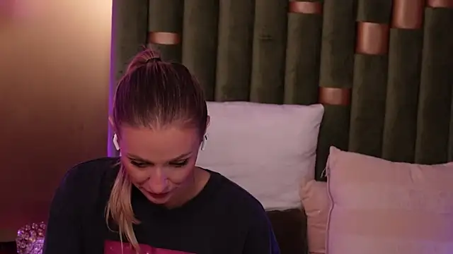 AmeliaAngel Chat XXX live
