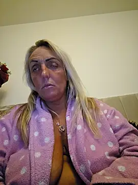 theblondecocklover Live XXX-Chat