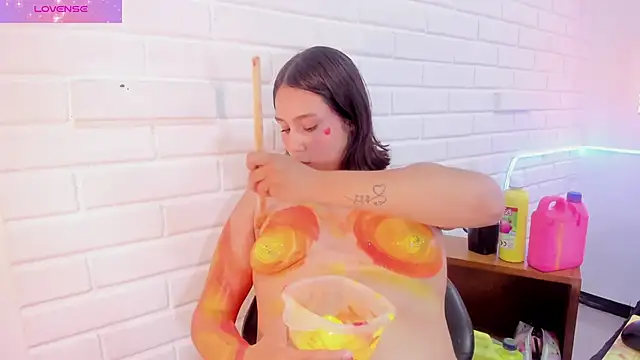 AmelieCooper Adlı Modelin Canlı XXX Sohbeti