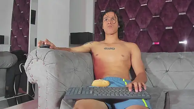 TonyBenedetti Webcamshow