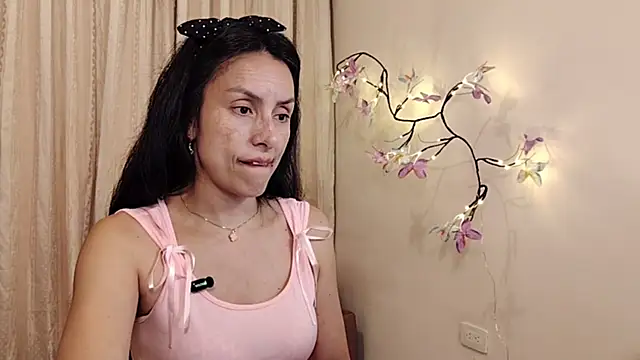 Czat XXX na żywo – Bella_Exhibition