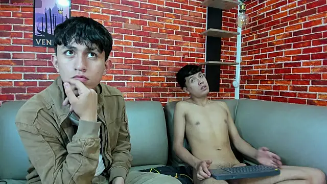 Webkamerová show Hoot_boyss_