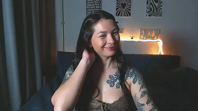 Онлайн чат XXX AlexaSven