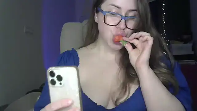 Živý XXX chat SeasonalSomeone