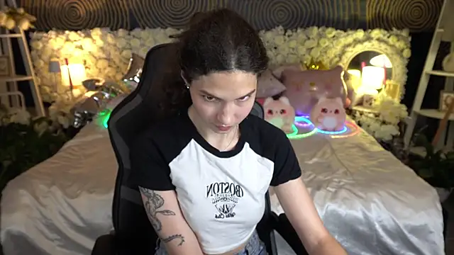 Chat +18 de BabyFlowerr ao vivo