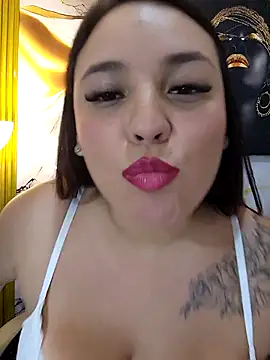 Chat XXX en directo de LizzRouse