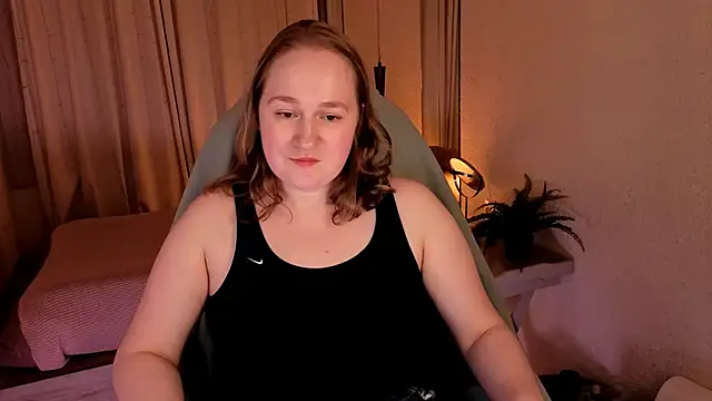 Kitty_Rest_'s Live Chat Room