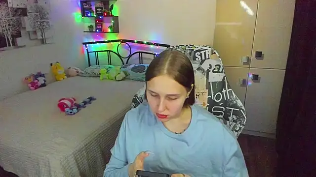 CrazyBitchInLace Chat XXX live