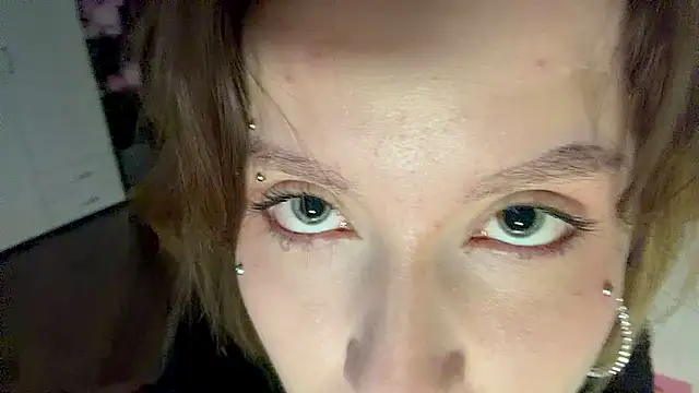 Živá chatovací místnost LenaRizzuti