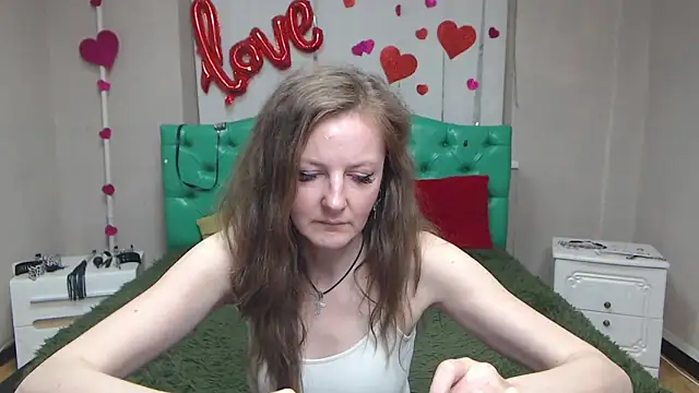 Chatroom XXX en direct de MeganPirs