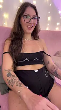 DianaSartori Adlı Modelin Canlı XXX Sohbeti