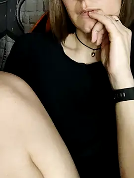Aashikalaa 실시간 채팅방