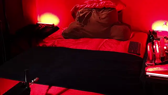 JenniferCD Adlı Modelin Canlı XXX Sohbeti