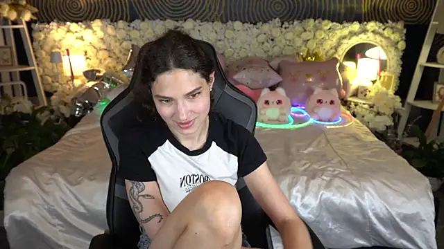 Онлайн чат XXX BabyFlowerr