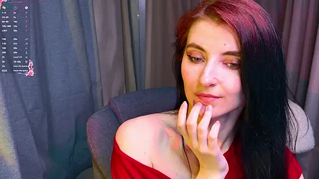Chat XXX en directo de NicoleLuxe