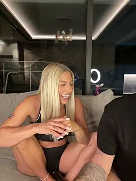 SexOnMyLvL live XXX chat