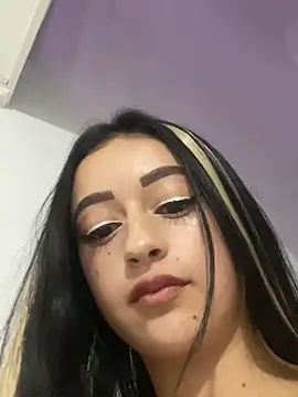 sol_evanss_'s Live Chat Room