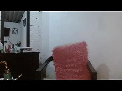 Larry-n-clouds Webcam show