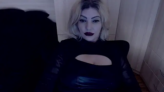 Czat XXX na żywo – MistressDemi