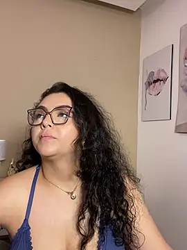 AlmaraRouge Chat XXX in diretta