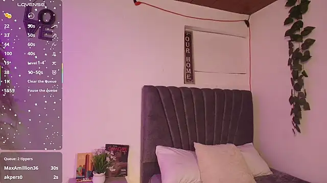 miaoconell live XXX chat