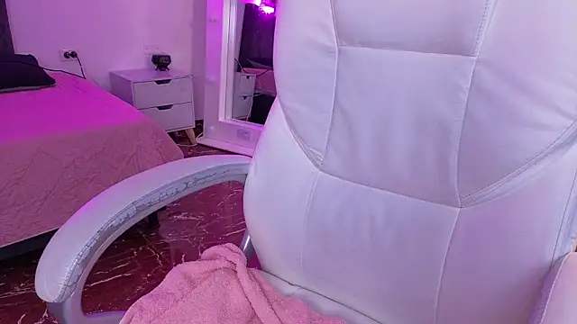 Živý XXX chat littlee_red