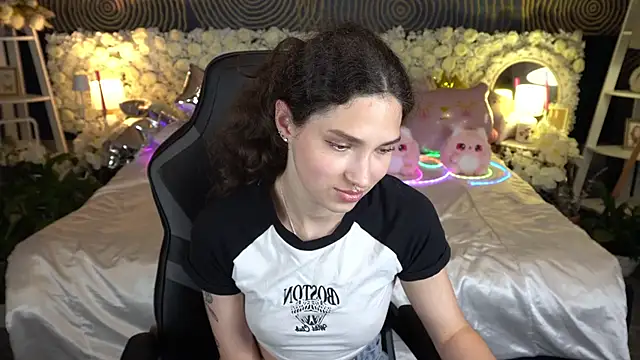 Chat +18 de BabyFlowerr ao vivo