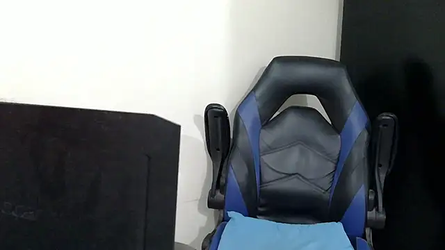 XXX chat uživo modela Darkkras