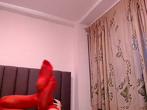 saara_johnson496のウェブカメラショー