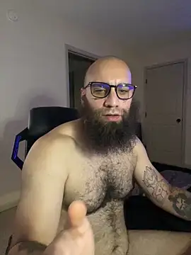 MastaWolfy's Live XXX Chat